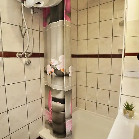 Mare Nostrum-apartment Just 40 Meters From The With Airconditioning And Free Parkingee Parking *