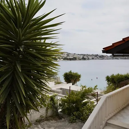 Mare Nostrum-apartment Just 40 Meters From The With Airconditioning And Free Parkingee Parking דירה